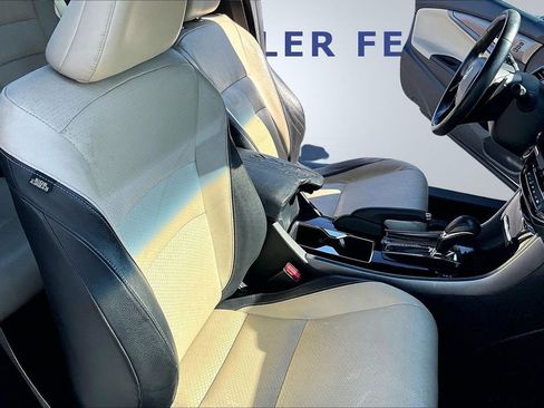 Used 2016 Honda Accord EX-L image 26