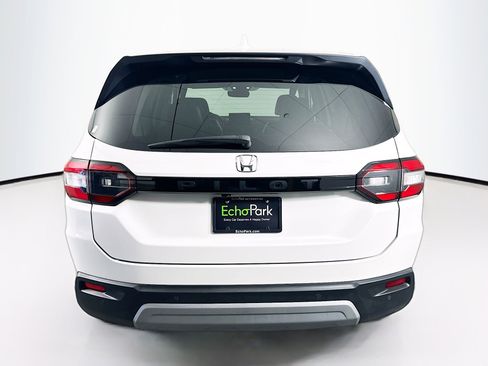 Used 2025 Honda Pilot EX-L image 7