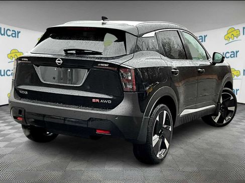 New 2026 Nissan Kicks SR w/ Cold Weather Package image 3