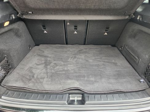 Used 2025 Mercedes-Benz GLA 250 image 24