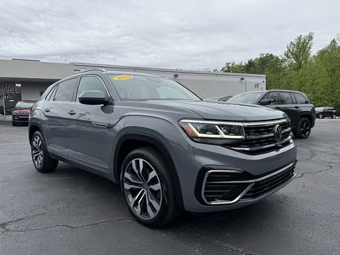Used 2022 Volkswagen Atlas Cross Sport SEL Premium R-Line AWD/4WD image 7