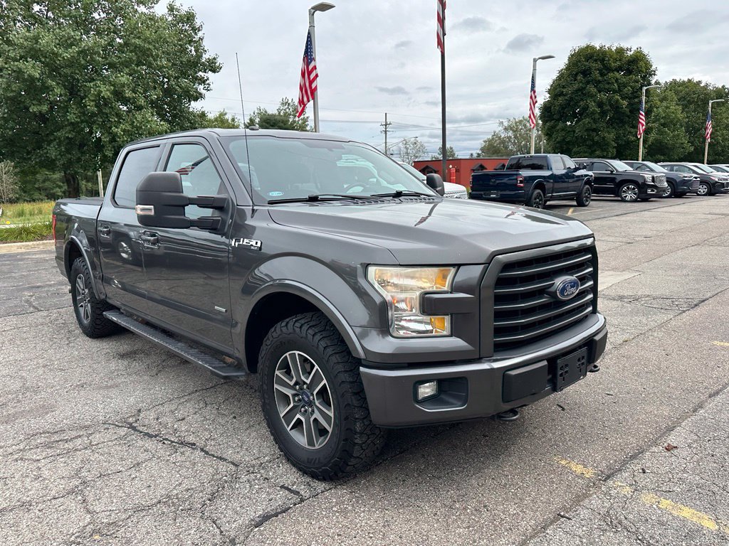 Used 2016 Ford F150 XLT w/ Equipment Group 302A Luxury AWD/4WD image 7