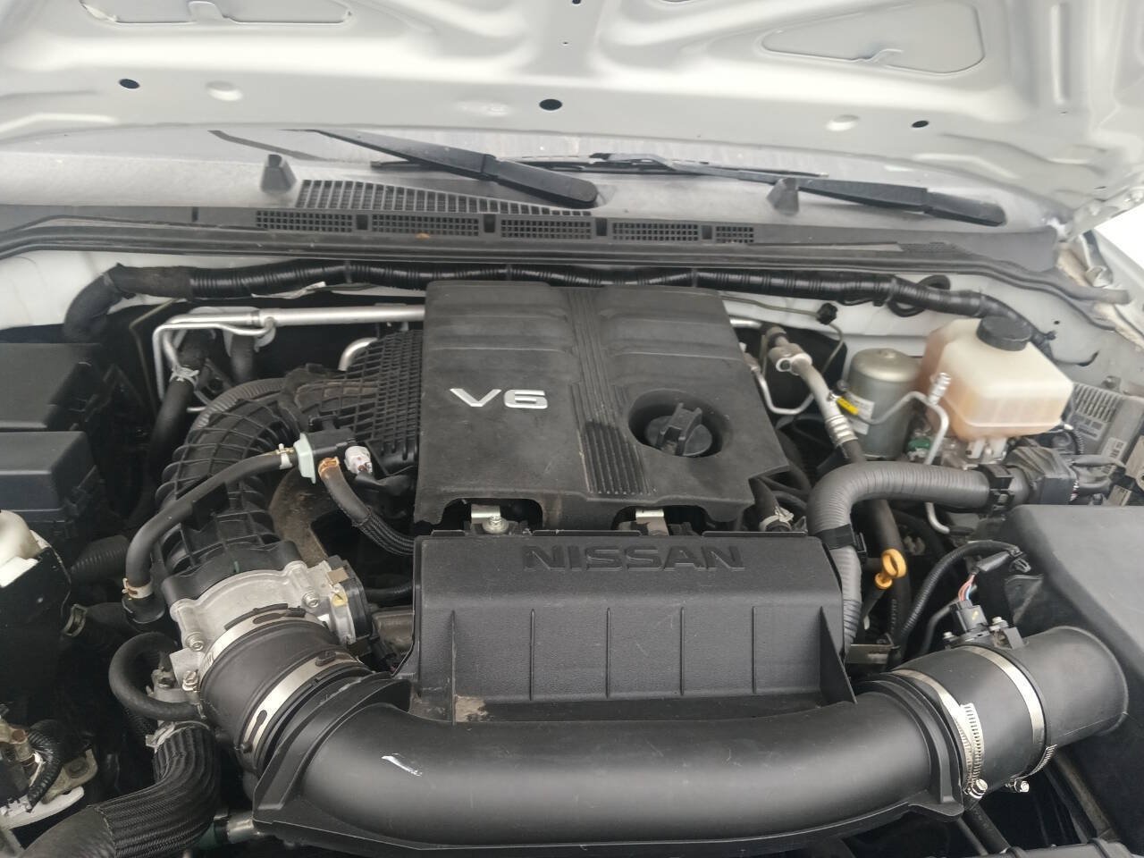 Used 2020 Nissan Frontier SV AWD/4WD image 11