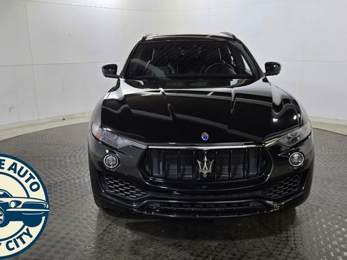 Used 2018 Maserati Levante S GranSport AWD/4WD image 2