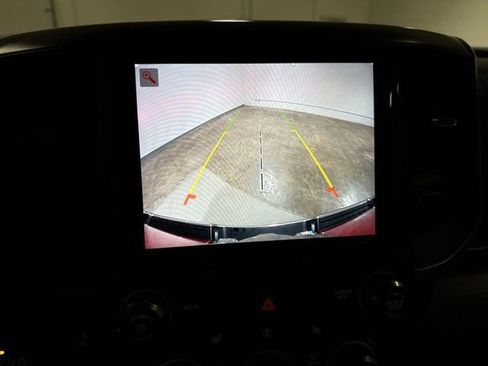 Used 2022 RAM 1500 Big Horn AWD/4WD image 16