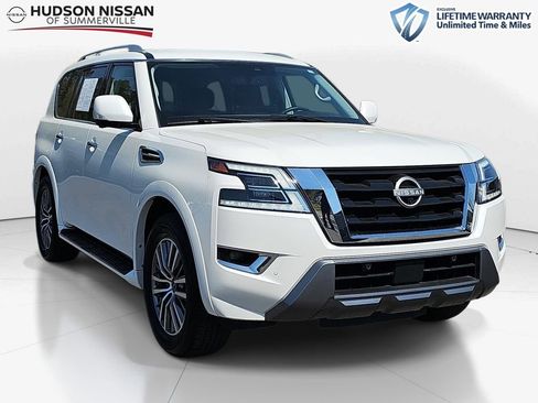 Used 2024 Nissan Armada SL w/ Captain's Chairs Package image 1