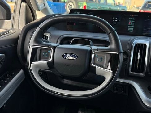 Certified 2025 Ford Expedition Max Platinum image 11