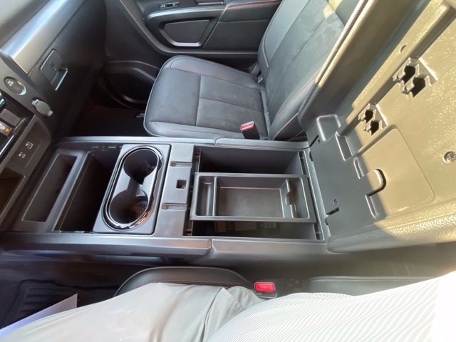 Used 2020 Nissan Titan PRO-4X AWD/4WD image 21