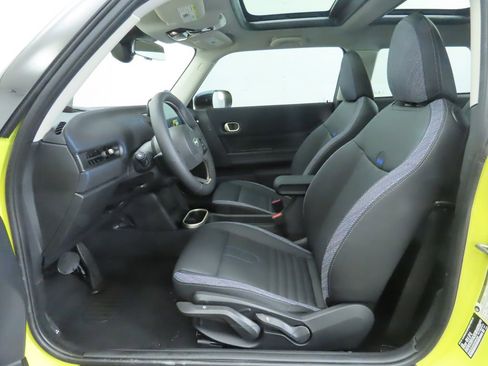 Certified 2025 MINI Cooper S image 20