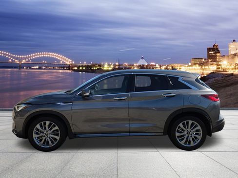 Used 2023 INFINITI QX50 Luxe image 2