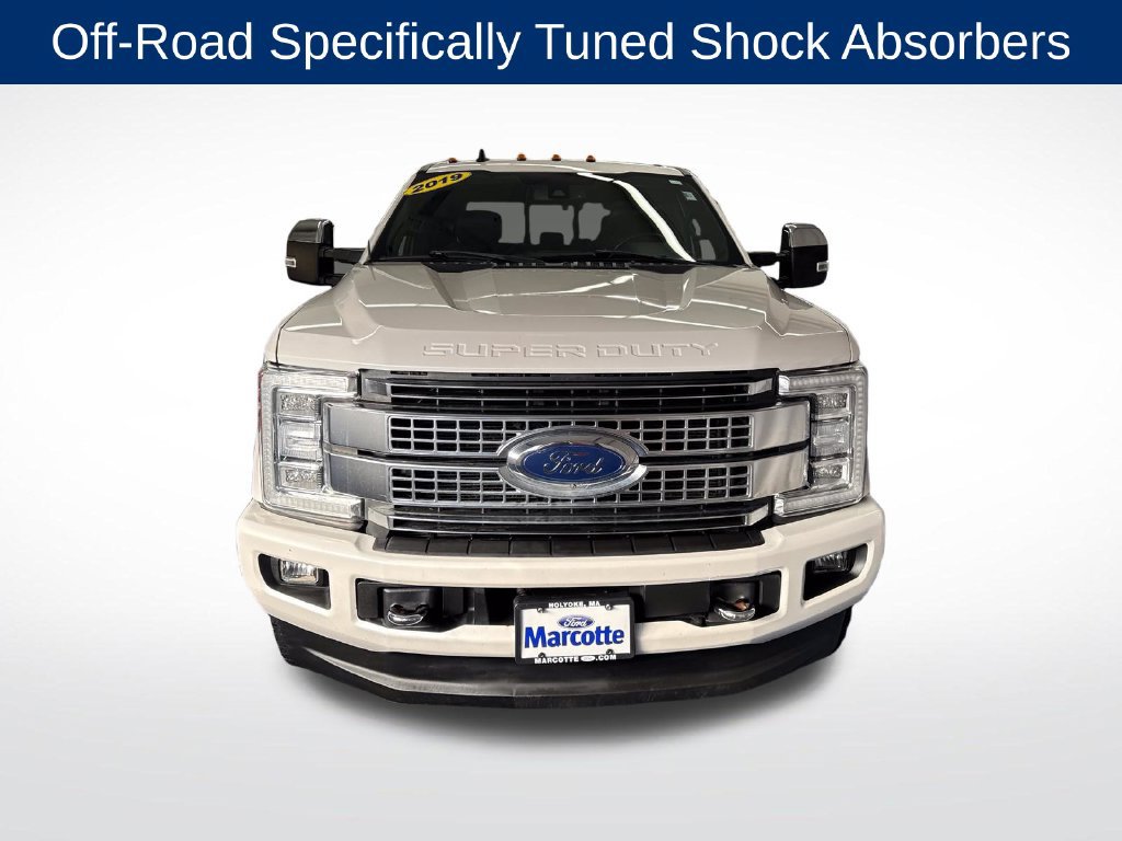Used 2019 Ford F350 Platinum w/ Platinum Ultimate Package AWD/4WD image 9