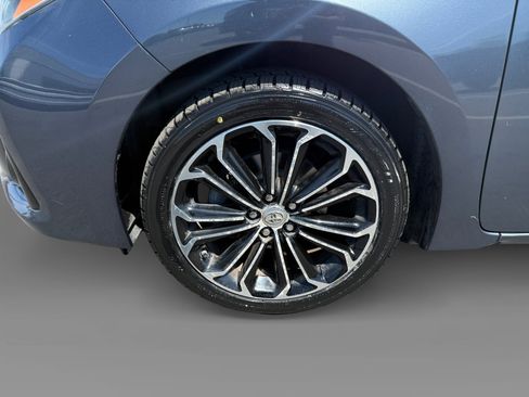 Used 2016 Toyota Corolla S Premium FWD image 9