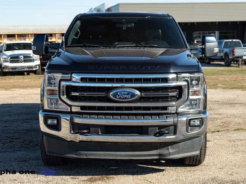 Used 2022 Ford F250 Lariat w/ Lariat Value Package image 2