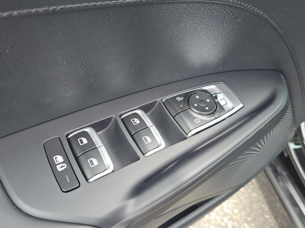 New 2026 Kia K5 LXS FWD image 19