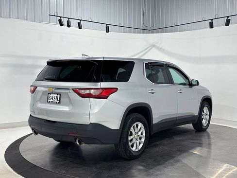 Used 2019 Chevrolet Traverse LS FWD image 11