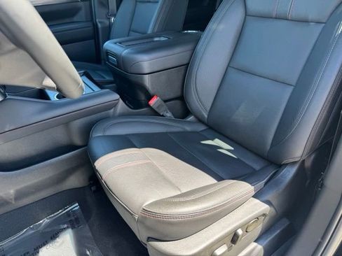 Used 2023 Chevrolet Tahoe RST w/ Luxury Package AWD/4WD image 5