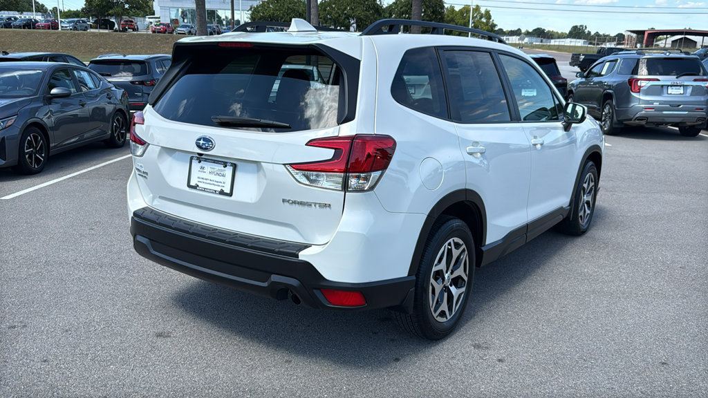 Used 2023 Subaru Forester Premium w/ Popular Package #3 AWD/4WD image 7