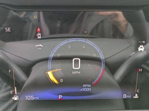 New 2026 Chevrolet Trax LT w/ Sunroof Package image 13