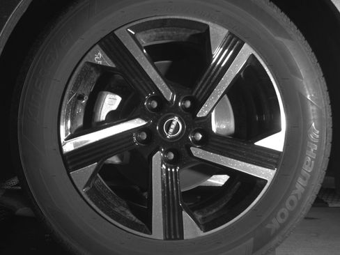 Used 2025 Nissan Sentra SV FWD image 12