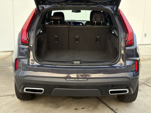 Certified 2025 Cadillac XT4 Premium Luxury image 9