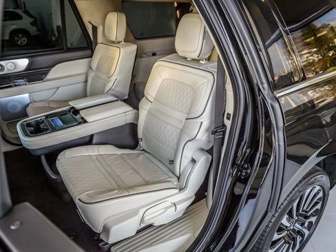 Used 2022 Lincoln Navigator L Black Label image 48