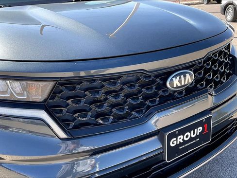 Used 2021 Kia Sorento S image 29