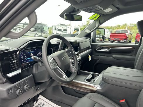 New 2026 Chevrolet Silverado 3500 LT w/ Trail Boss Package AWD/4WD image 25