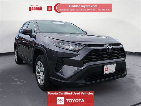 Certified 2022 Toyota RAV4 LE AWD/4WD image 8