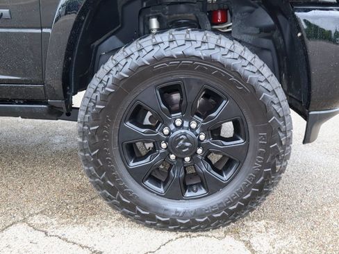 Used 2024 RAM 2500 Limited AWD/4WD image 38