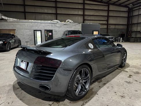 Used 2009 Audi R8 V8 image 6