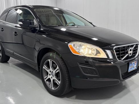 Used 2012 Volvo XC60 T6 AWD/4WD image 3