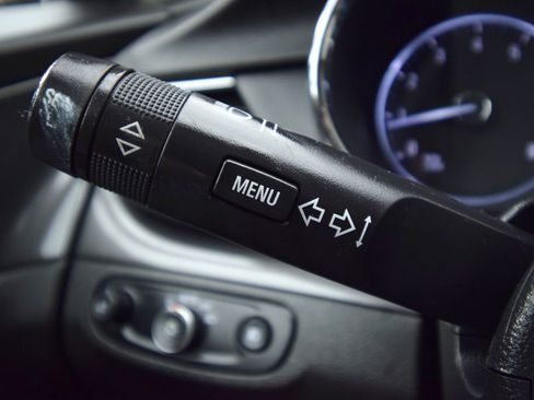 Used 2017 Buick Encore Preferred image 35