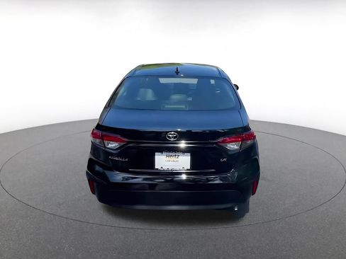 Used 2025 Toyota Corolla LE FWD image 11