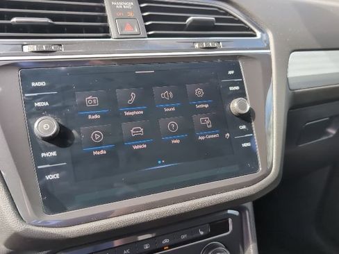 Used 2024 Volkswagen Tiguan S image 13