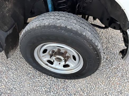 Used 2014 Ford F350 XL w/ Power Equipment Group AWD/4WD image 33
