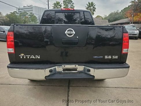 Used 2010 Nissan Titan SE RWD image 9