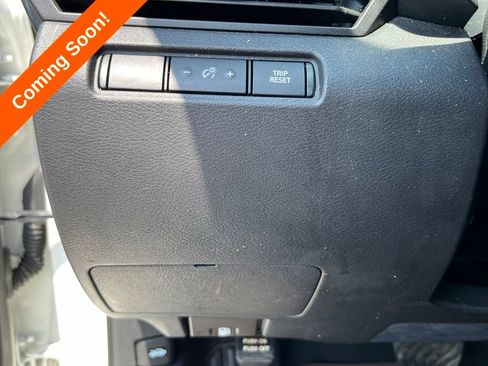 Used 2021 Nissan Altima 2.5 SR FWD image 19