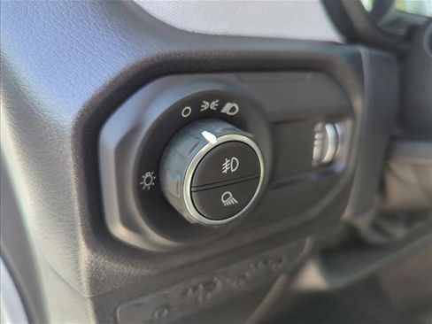 New 2026 Jeep Gladiator Sport AWD/4WD image 17