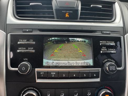 Used 2017 Nissan Altima 2.5 S w/ Power Driver Seat Package FWD image 19