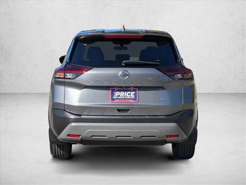 Certified 2021 Nissan Rogue SV image 7