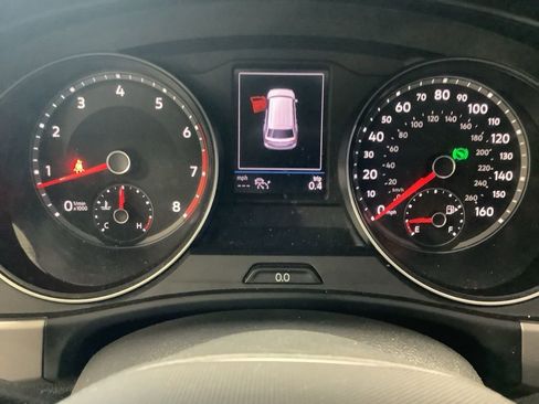 Used 2021 Volkswagen Atlas SE w/ Panoramic Sunroof Package image 18