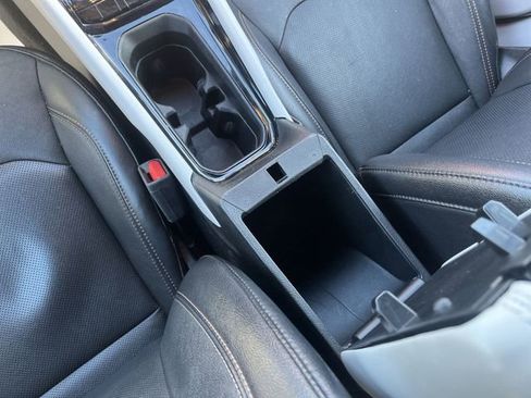 Used 2023 Jeep Compass Limited image 23