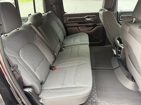 Used 2025 RAM 1500 Big Horn AWD/4WD image 23