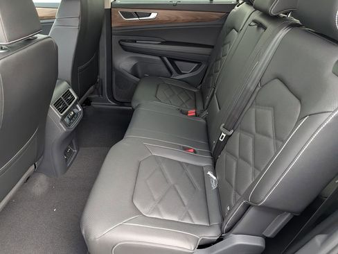 New 2026 Volkswagen Atlas SE image 20