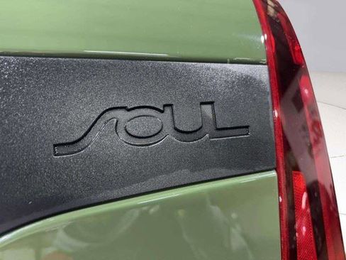 Used 2021 Kia Soul X-Line FWD image 16
