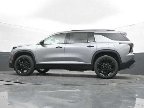 New 2026 Chevrolet Traverse LT w/ LPO, Floor Liner Package FWD image 47
