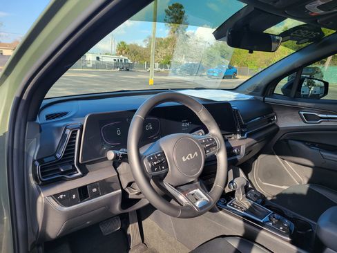 Used 2023 Kia Sportage X-Line image 25