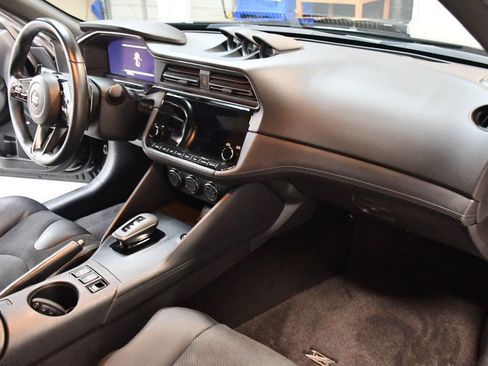 Used 2024 Nissan Z Performance w/ Floor Mat Package RWD image 25