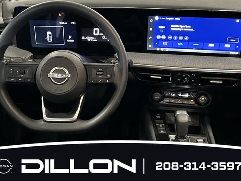 Used 2026 Nissan Kicks SV w/ SV Premium Package AWD/4WD image 14