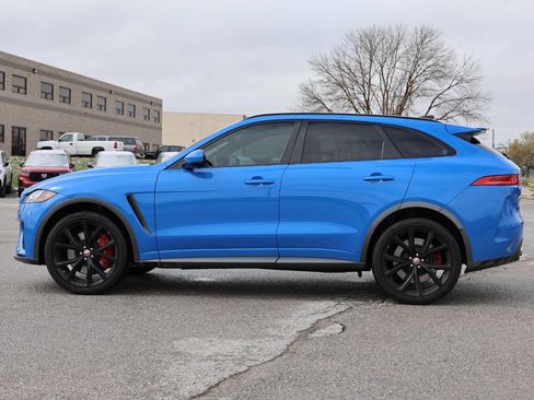Used 2020 Jaguar F-PACE SVR image 8